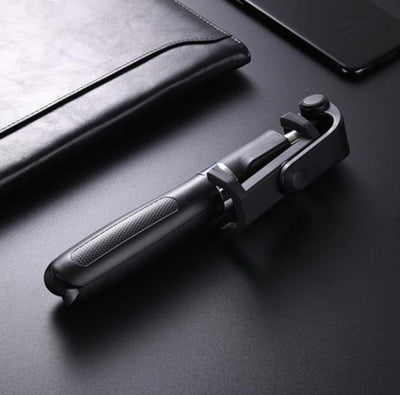 Apple and Android Compatible Tripod Selfie Stick