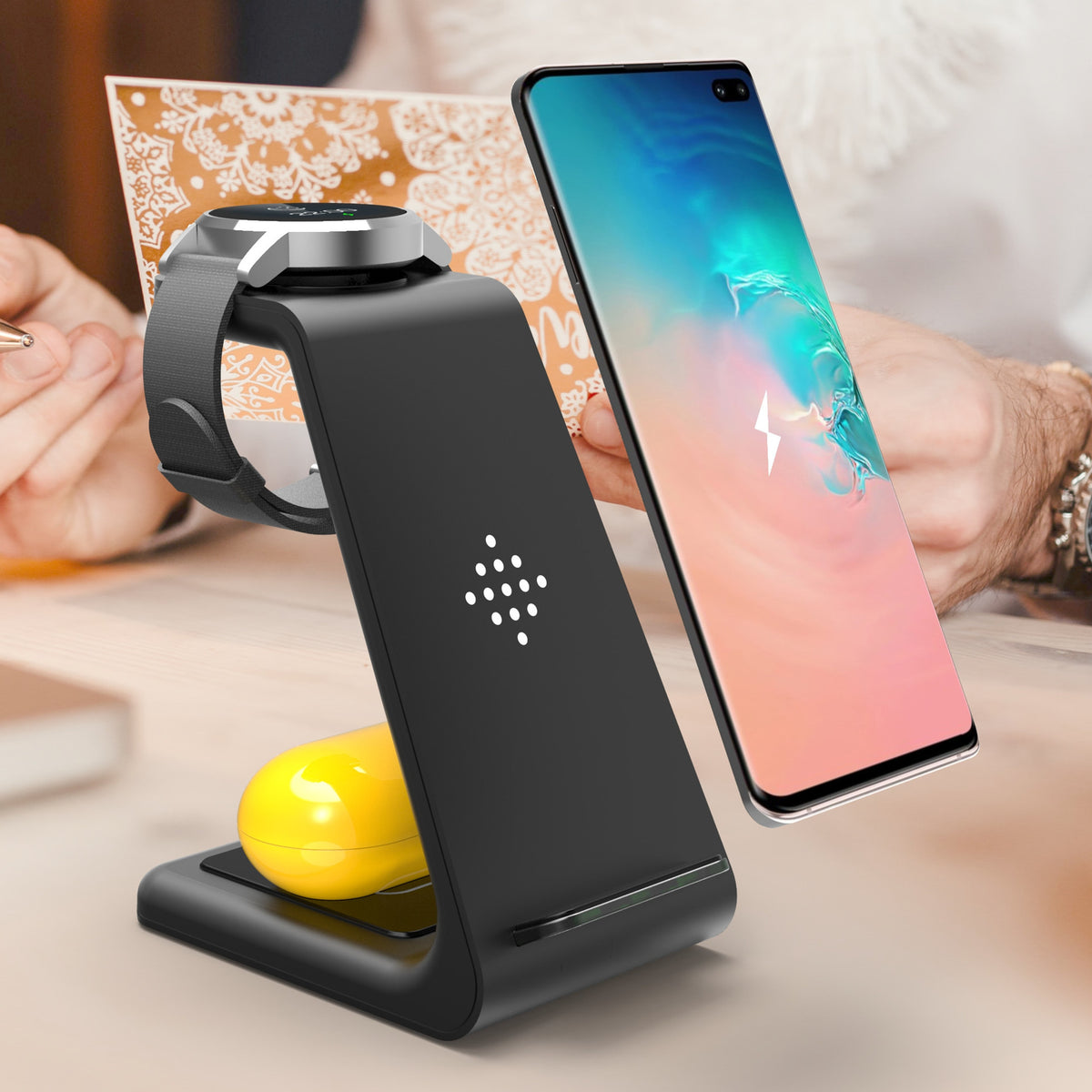 Fast Charging Wireless Charger Stand