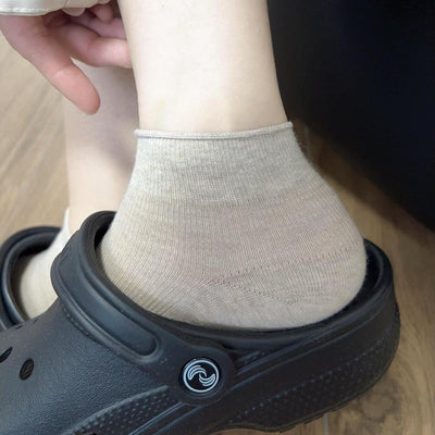 Minimalist Ribbed Ankle Socks, Oatmeal Beige Neutral Tone Socks, Women's Basic Casual Socks For Everyday Wear