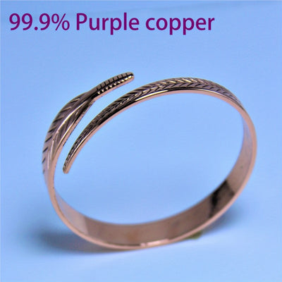 Retro Copper Bracelet With A Leaf Pattern