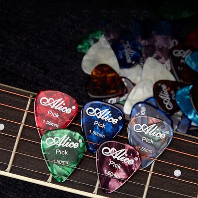 6pcs Acoustic Plectrum Celluloid Smooth Guitar Picks